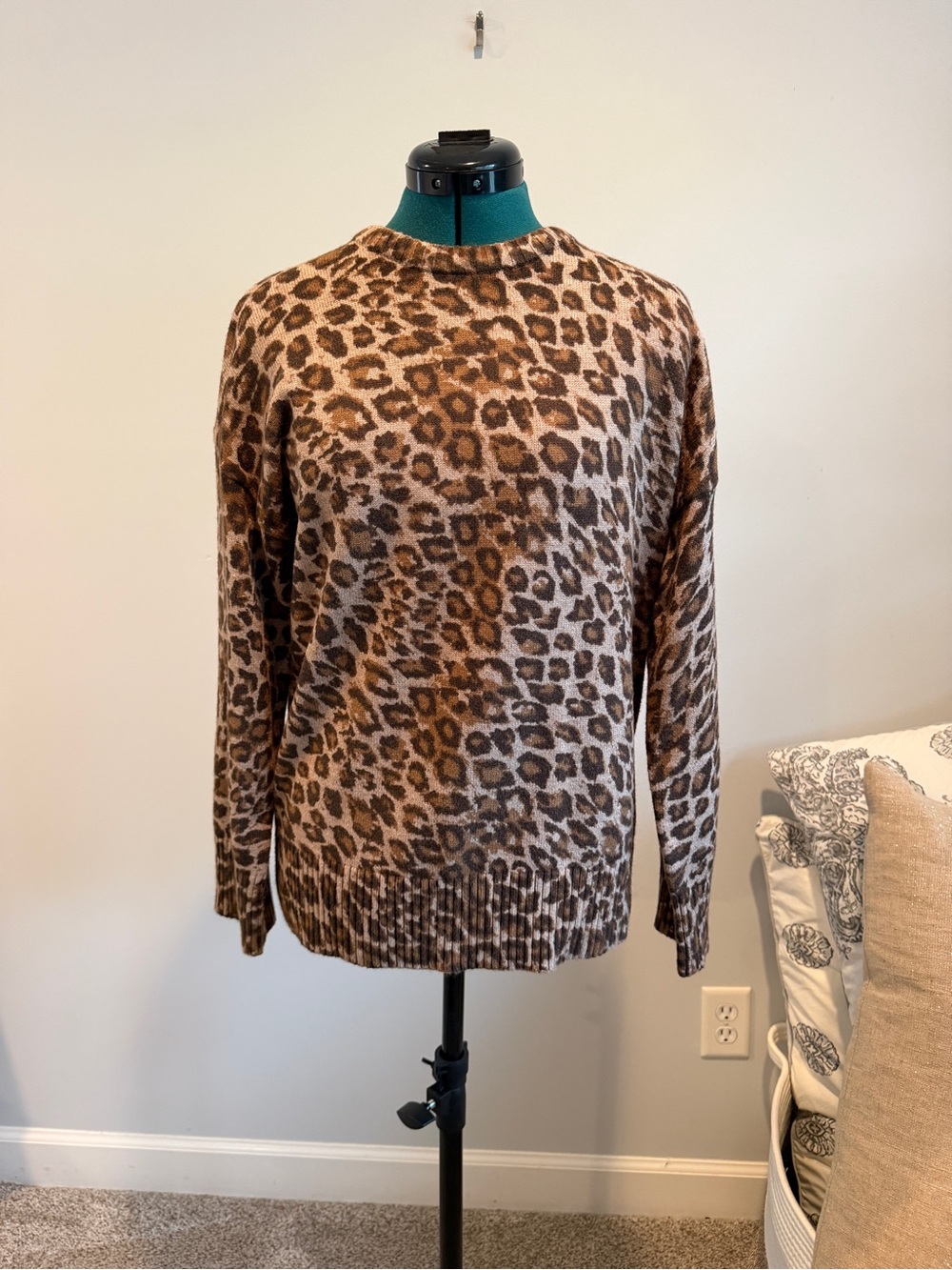 Cotton On Leopard Print Crewneck Sweater - Brown & Tan